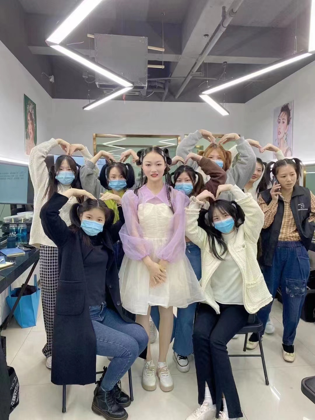 学员课间 开心一刻记录美好的一天 - 图片1