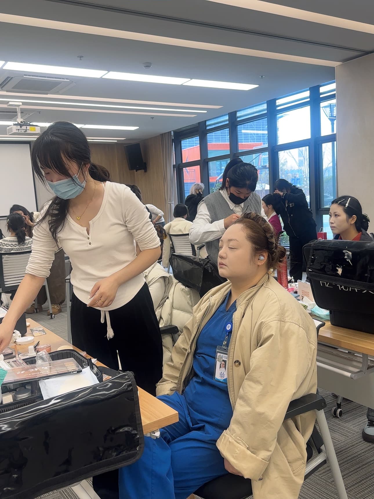 浙江省人民医院实践活动，花泽美学化妆班学员，助力白衣天使活动圆满成功！ - 图片9