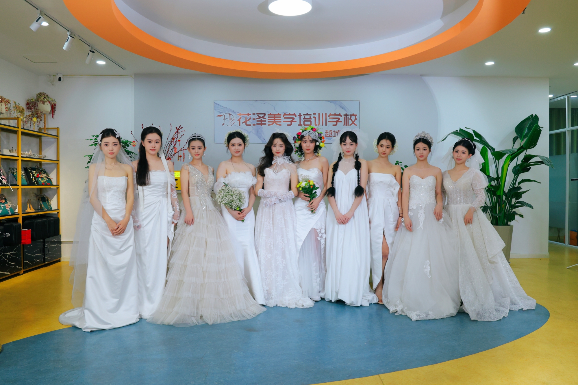 绍兴学美业培训为什么选花泽美学?8 大核心优势一看就懂